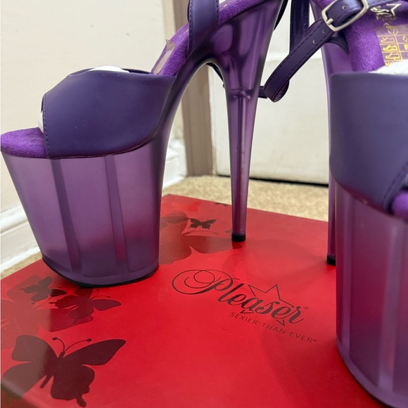 Pleaser Purple Platform Stiletto Sandals - Picture 5 of 11